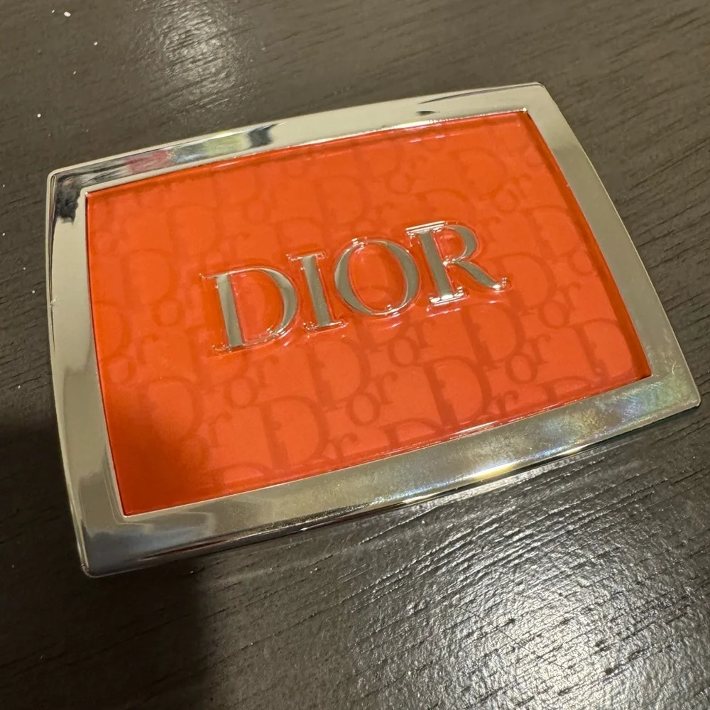 NIB- ROSY GLOW BLUSH IN POPPY CORAL